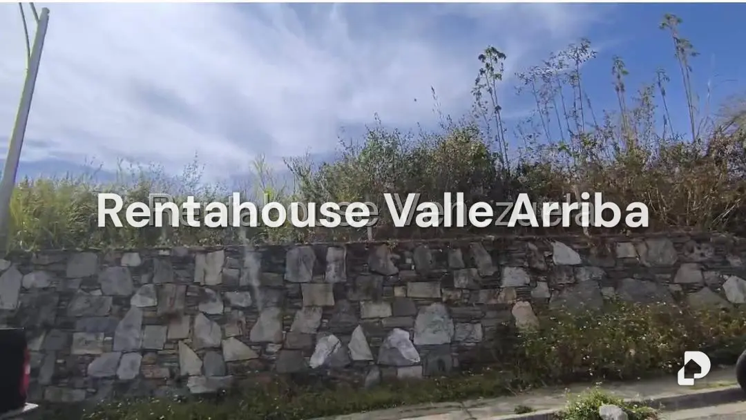 Land in La Lagunita Country Club, Caracas – 8