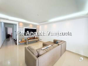 House in Prados del Este, Caracas – 18