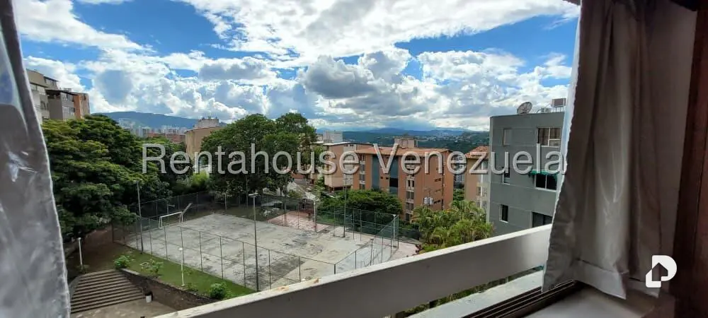 Apartamento en Los Samanes, Caracas – 24