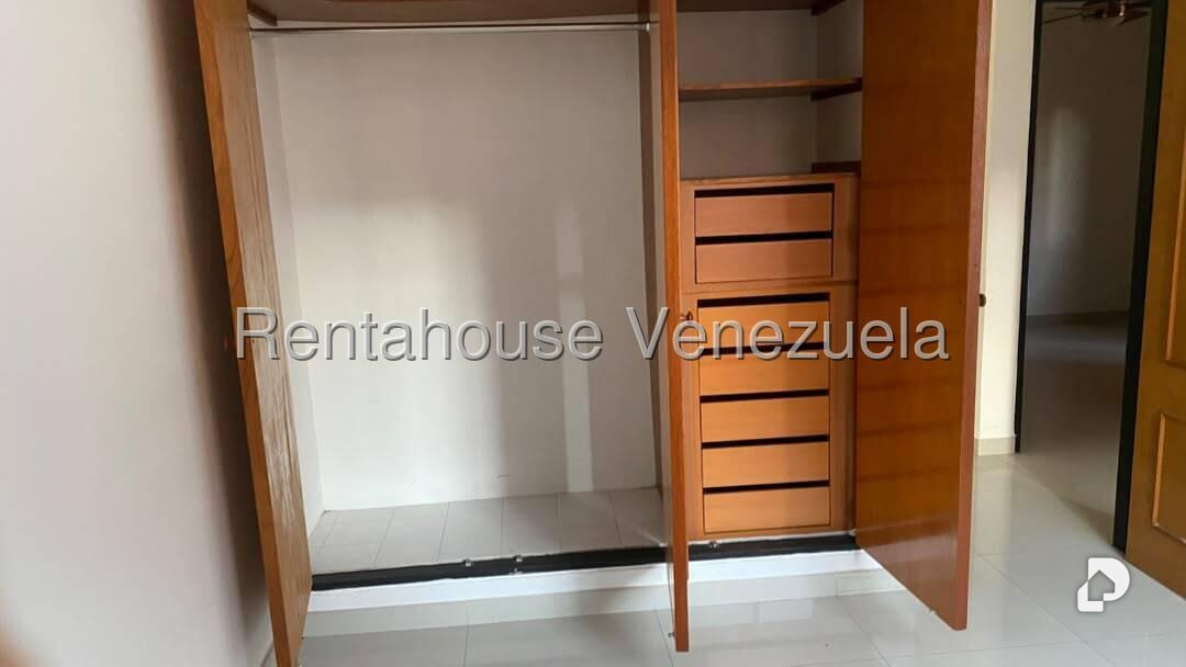 Apartamento en Parque Caiza, Caracas – 15