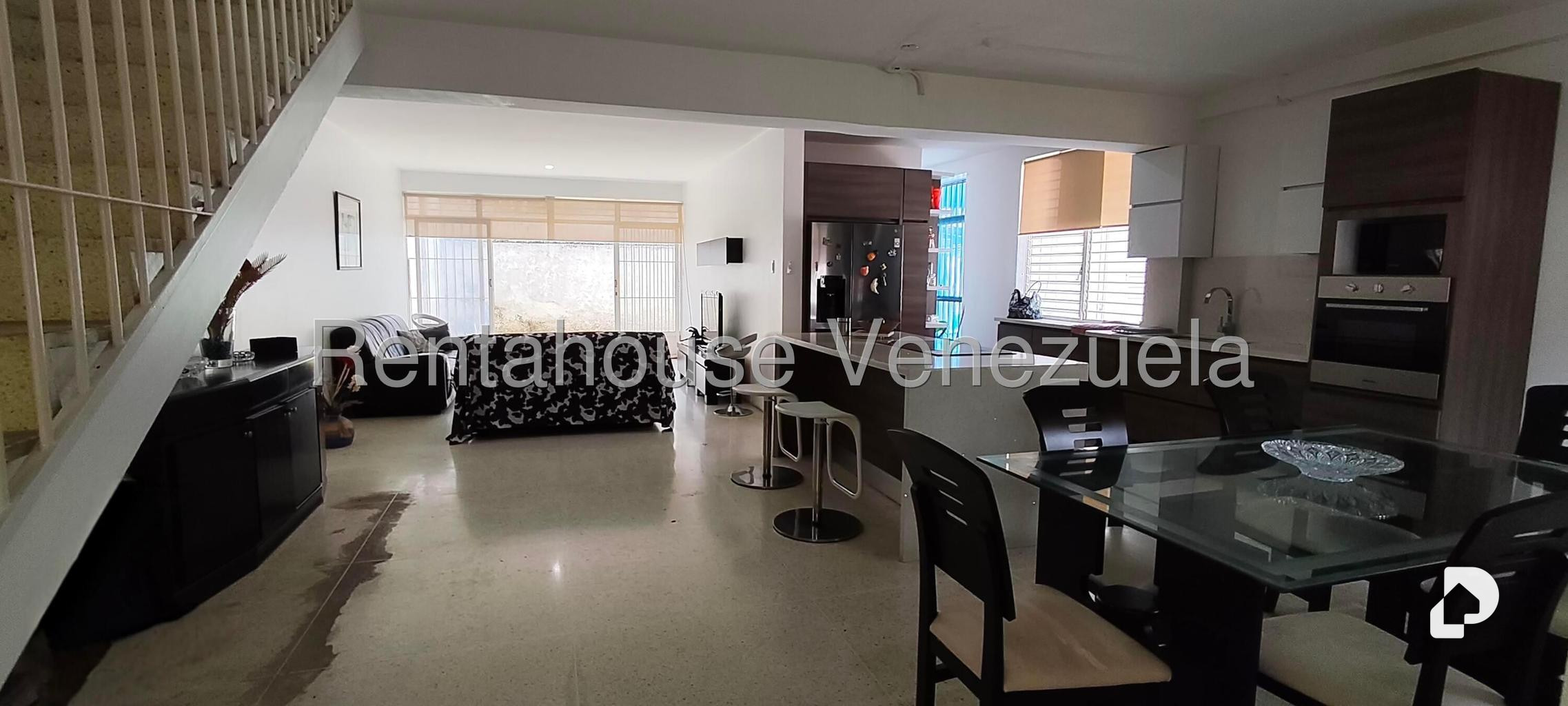 Casa en Alto Prado, Caracas – 10