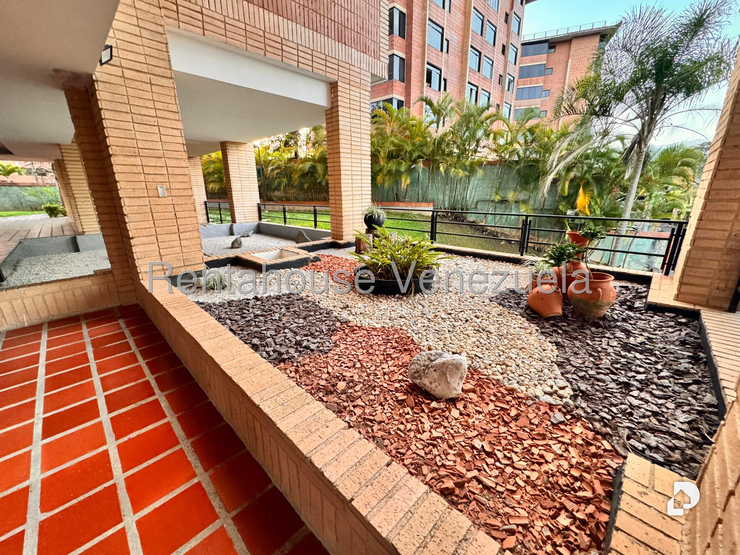 Apartamento en El Hatillo, Caracas – 24