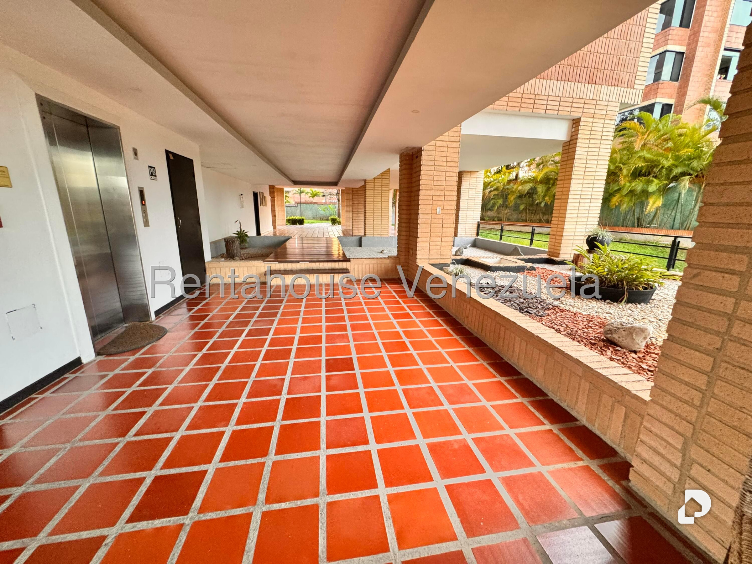 Apartamento en El Hatillo, Caracas – 22