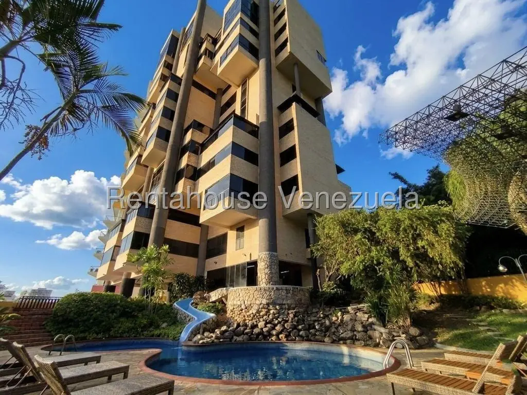 Apartment in Las Chimeneas, Valencia - 1