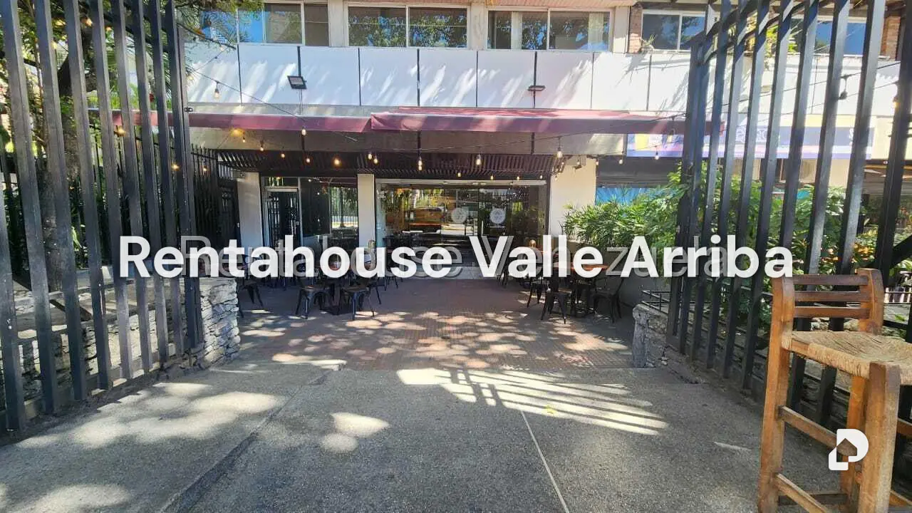 Local comercial en Altamira, Caracas – 16