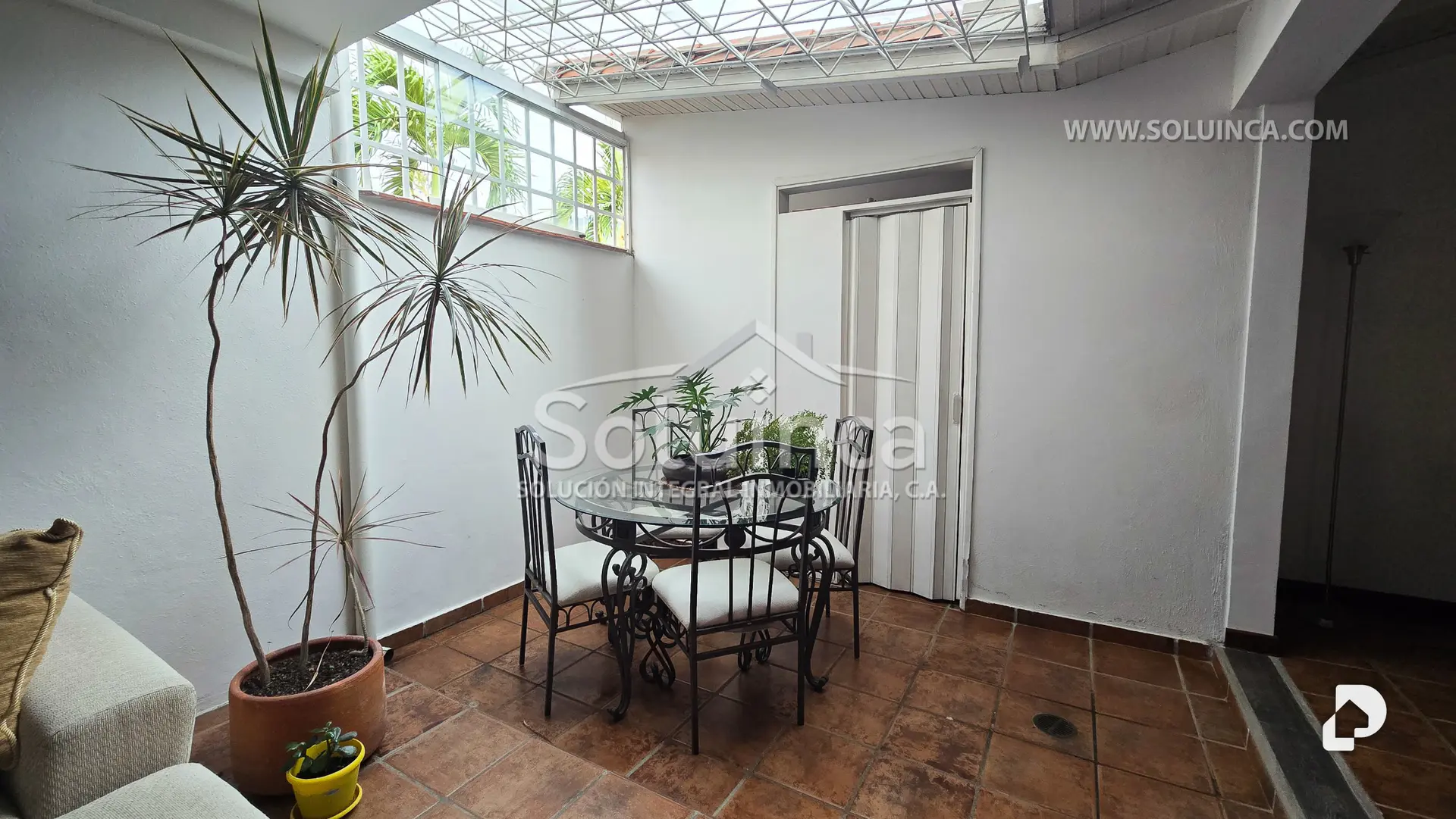 Townhouse en Parroquia Juan Rodríguez Suárez, Mérida – 18