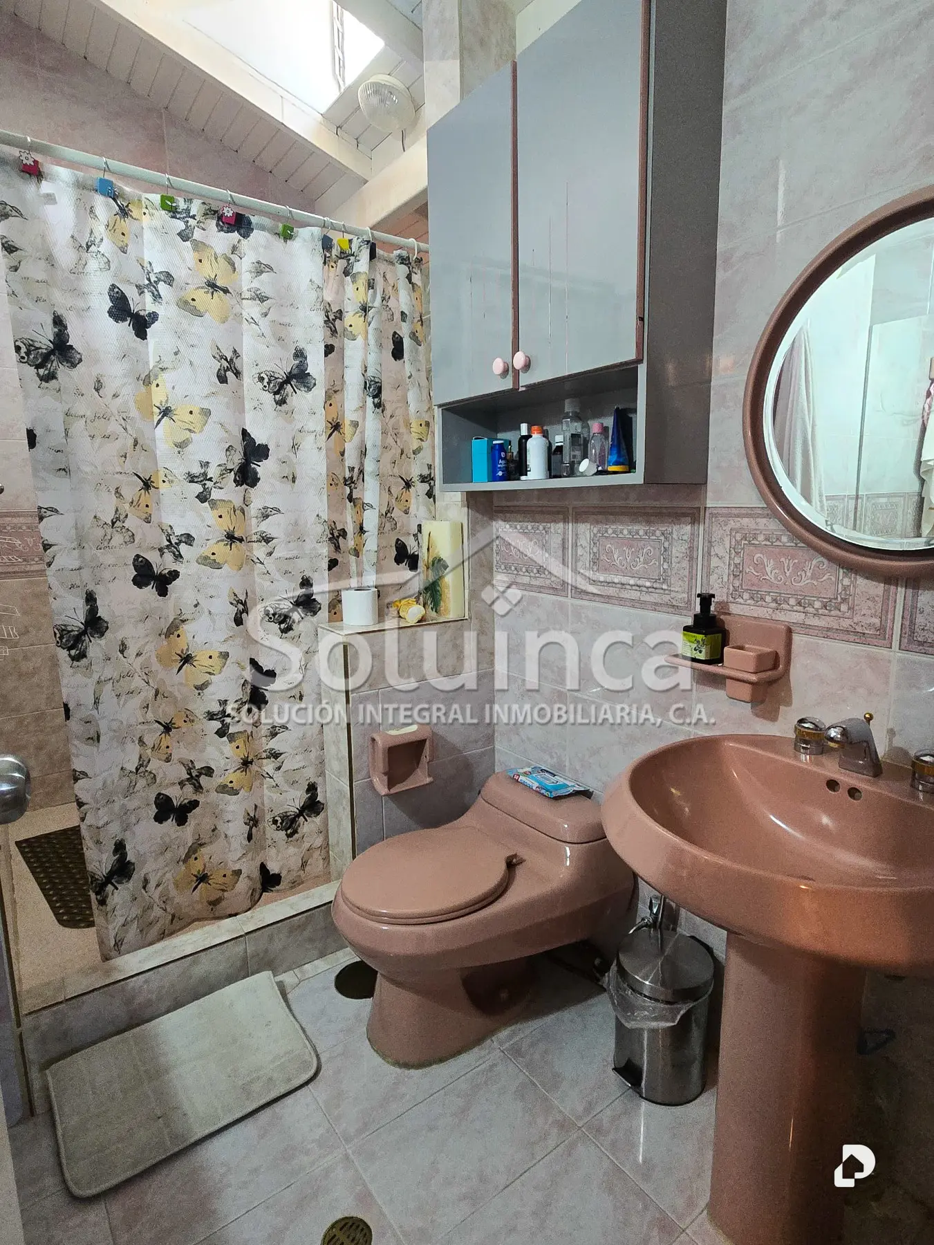 Townhouse en Parroquia Juan Rodríguez Suárez, Mérida – 37