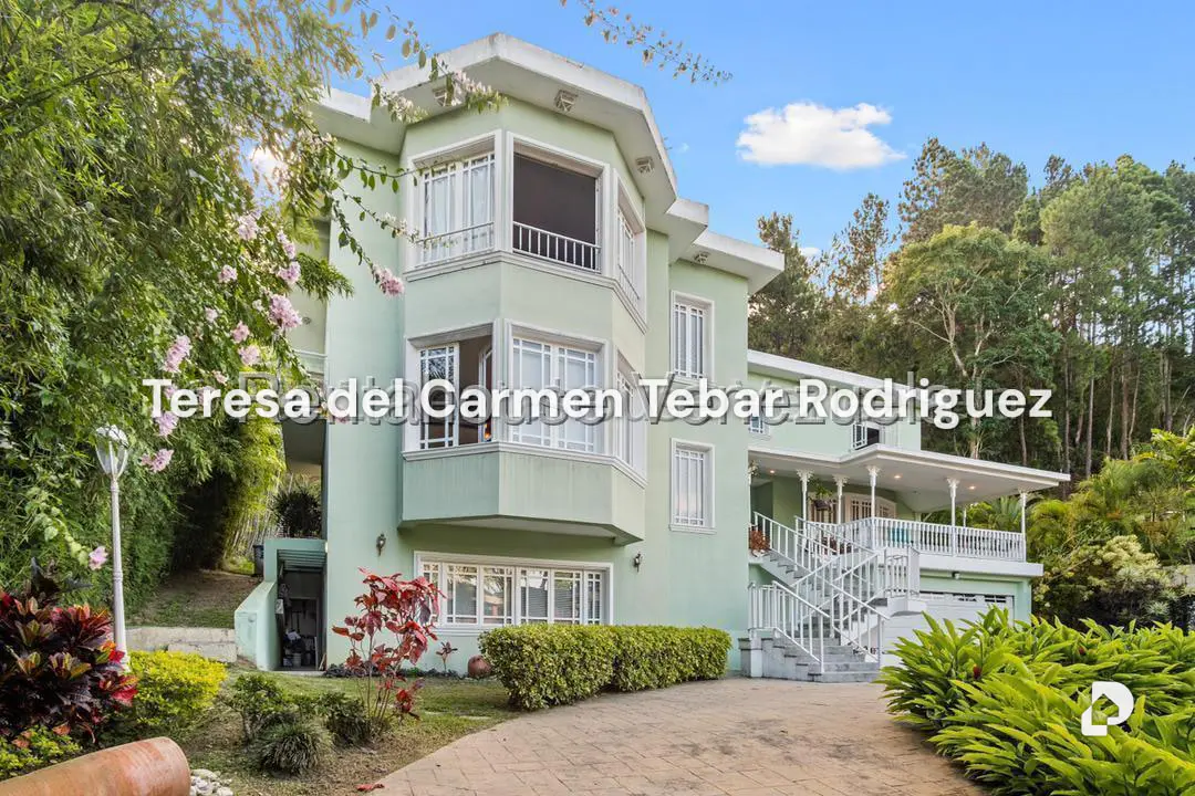 Casa en La Lagunita Country Club, Caracas – 2