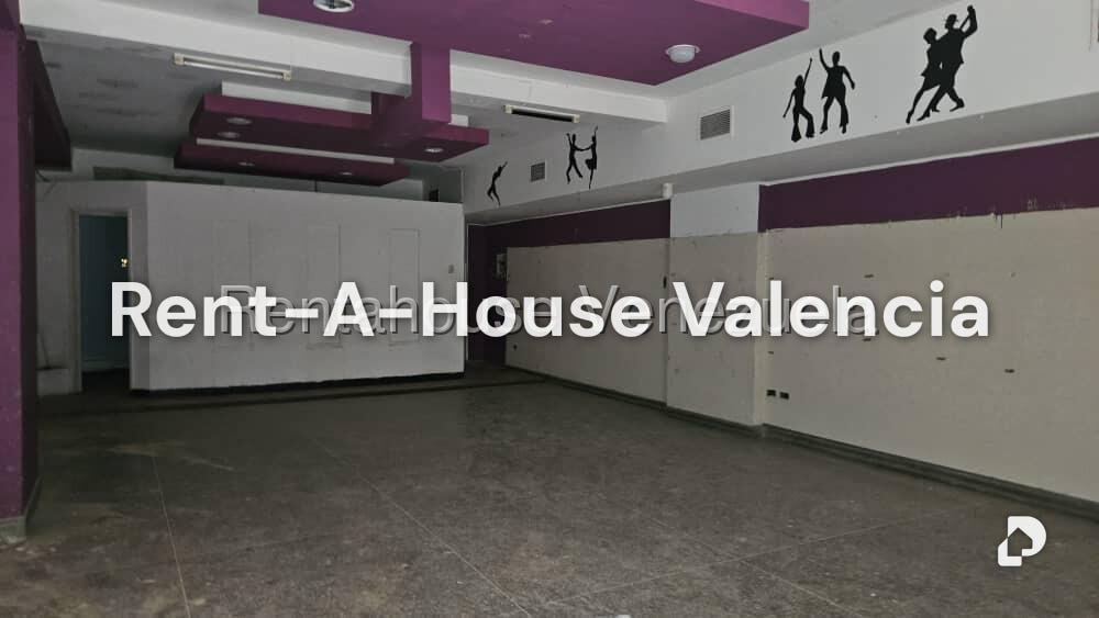 Local comercial en Agua Blanca, Valencia – 1