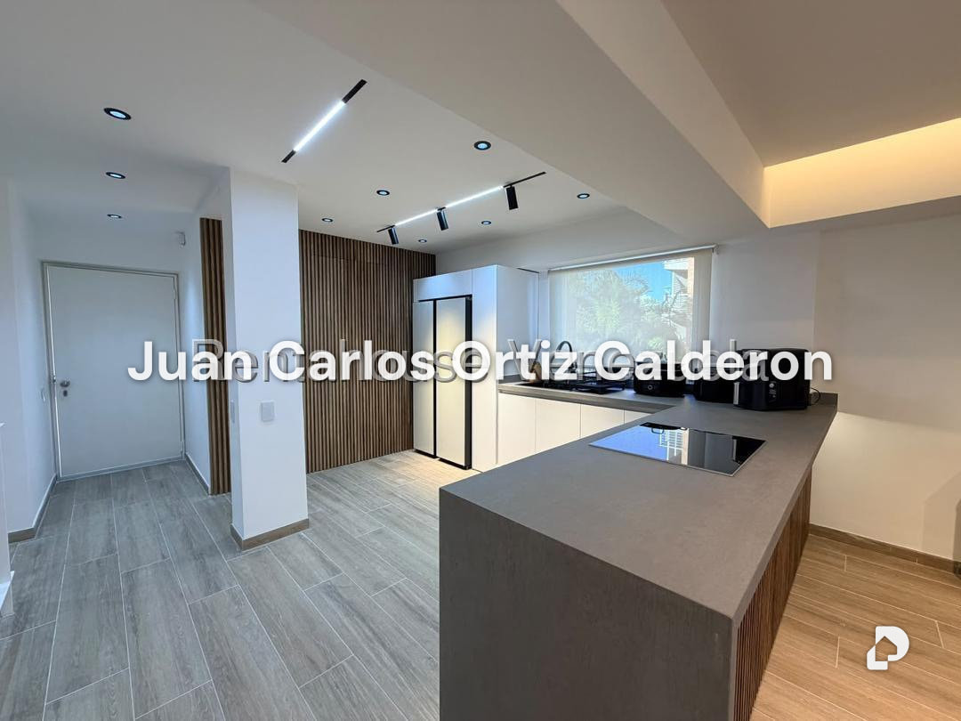 Apartamento en Alto Hatillo, Caracas – 11