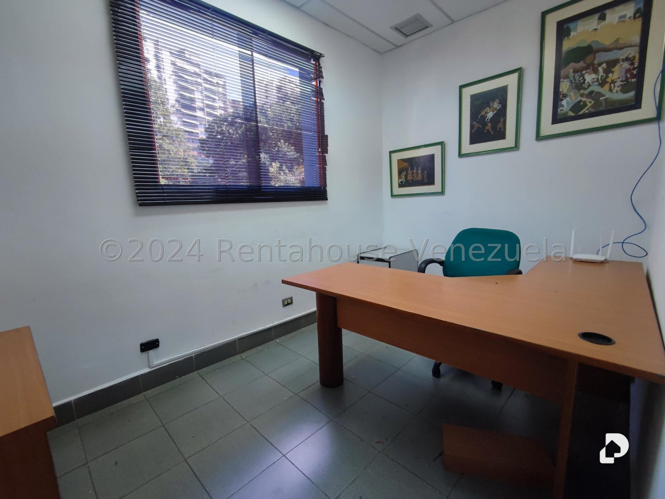 Local comercial en Los Chaguaramos, Caracas – 21
