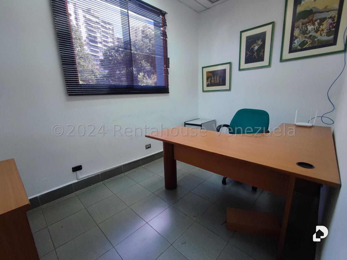Local comercial en Los Chaguaramos, Caracas – 18