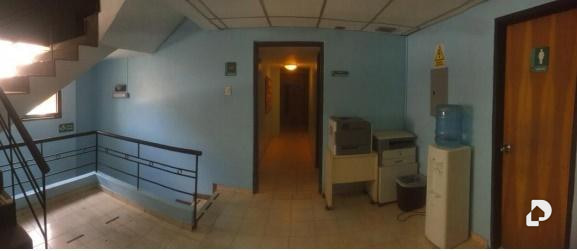 Local comercial en Los Chaguaramos, Caracas – 12