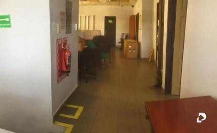 Local comercial en Los Chaguaramos, Caracas – 29