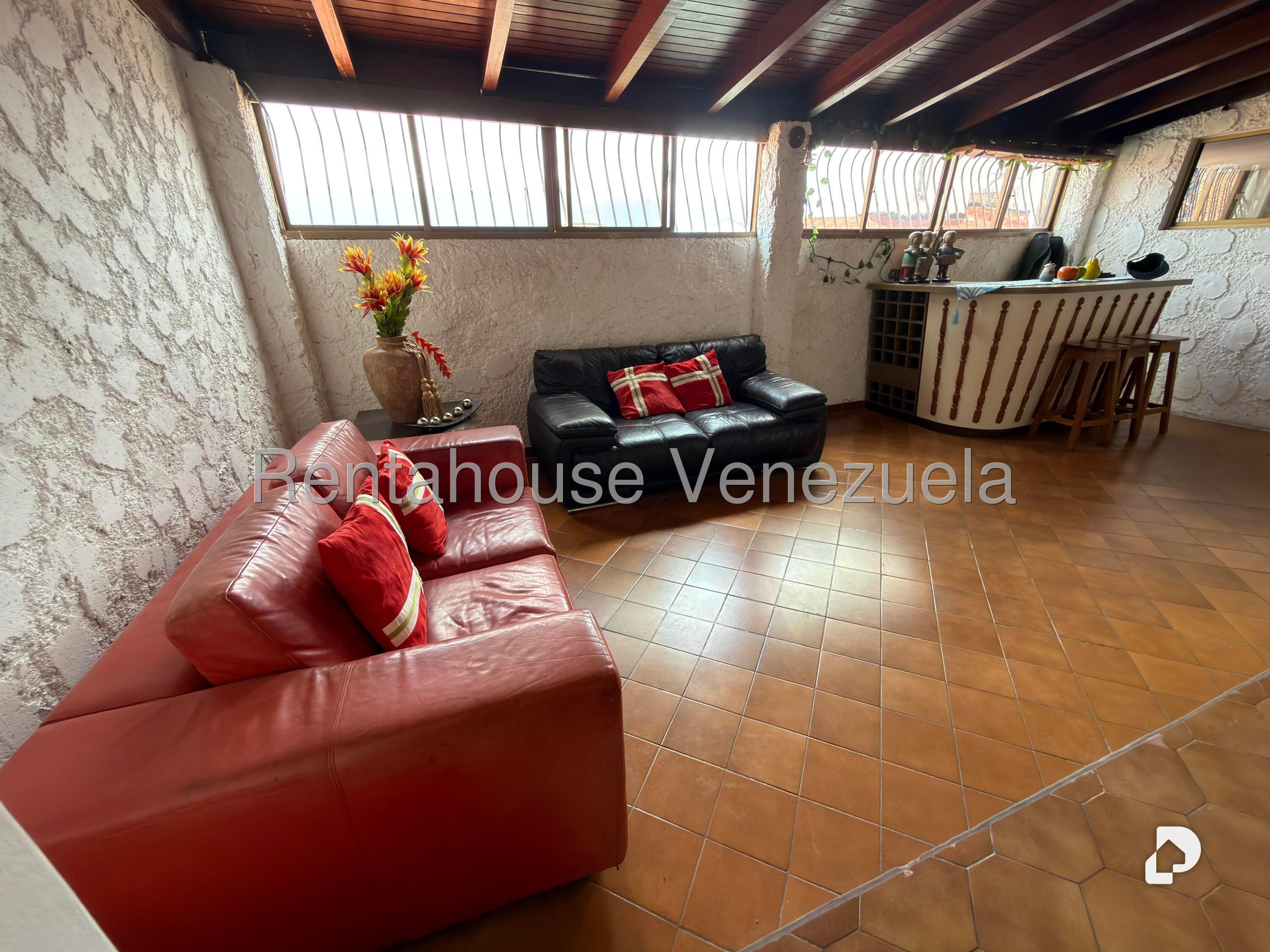 Casa en Alto Prado, Caracas – 8