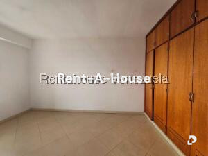 Apartamento en Urbanización Base Aragua, Maracay – 23