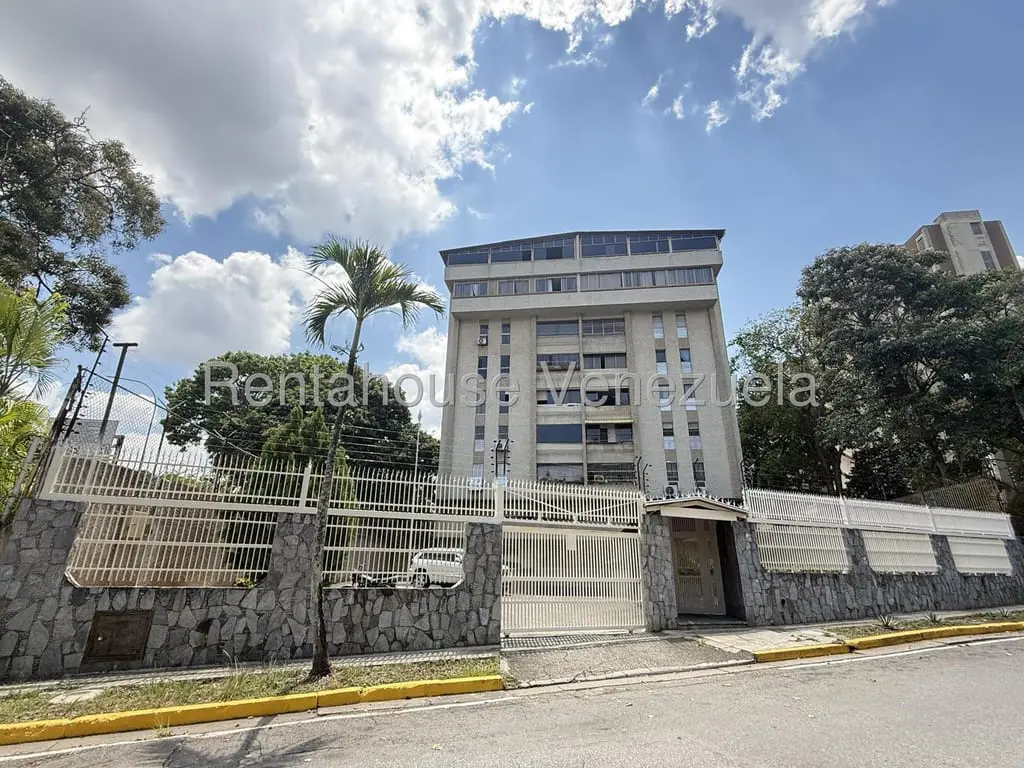 Apartment in Macaracuay, Caracas - 1
