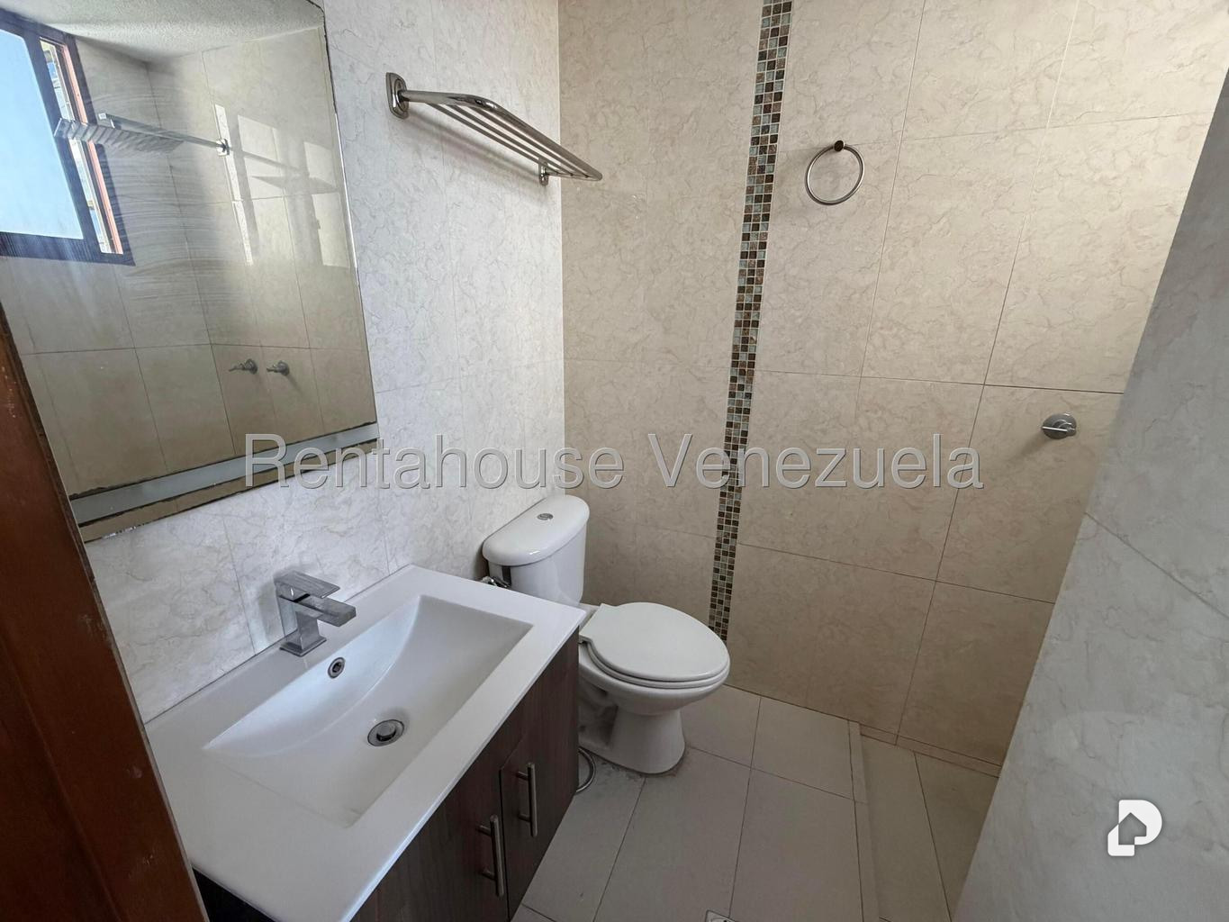 Apartamento en La Boyera, Caracas – 17
