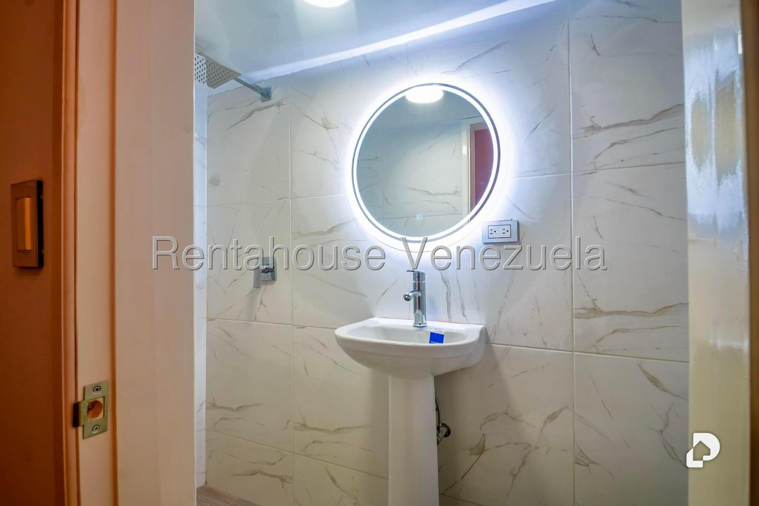 Apartamento en Los Dos Caminos, Caracas – 16