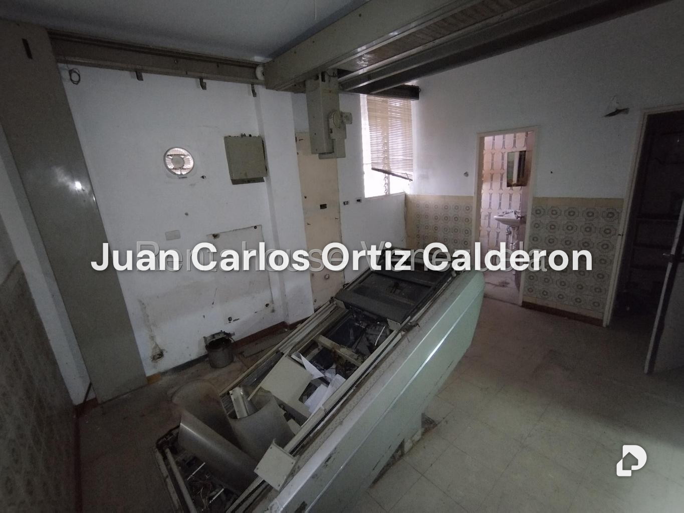 Commercial space in Alta Florida, Caracas – 23