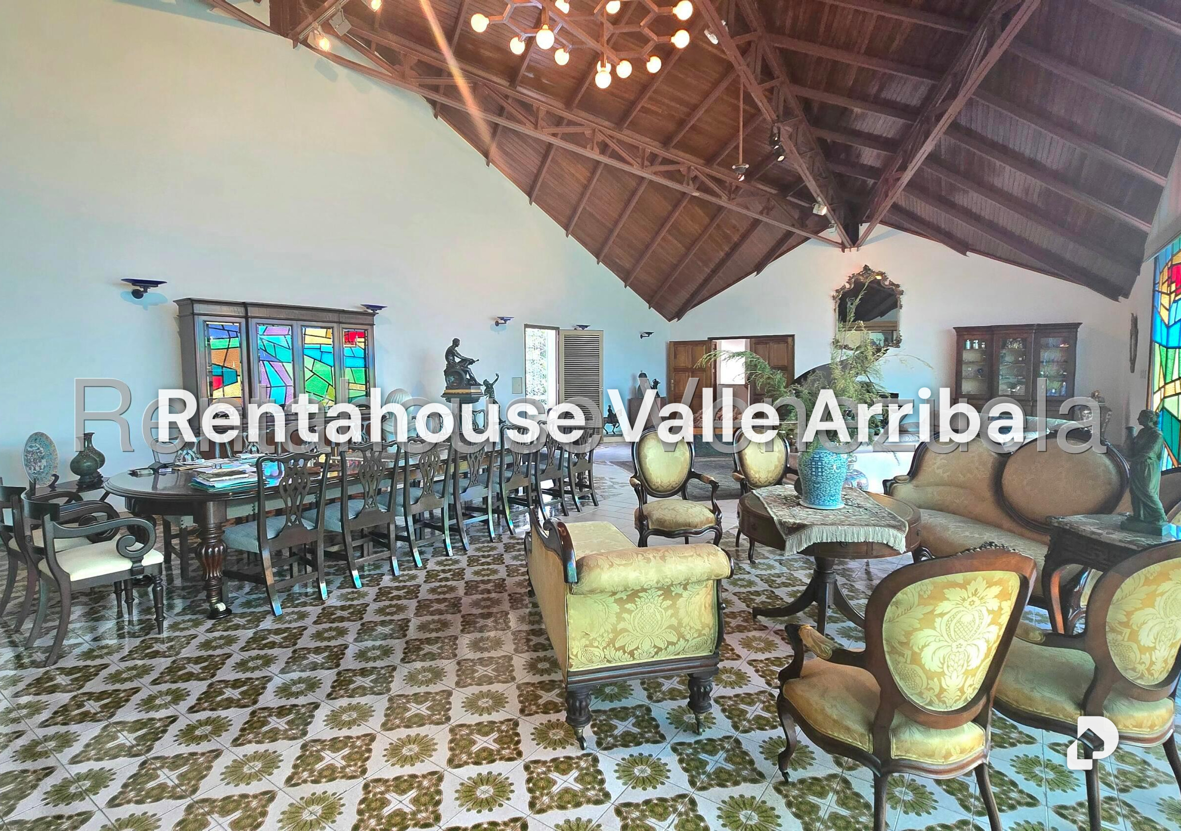 House in Colinas de Los Chaguaramos, Caracas – 20
