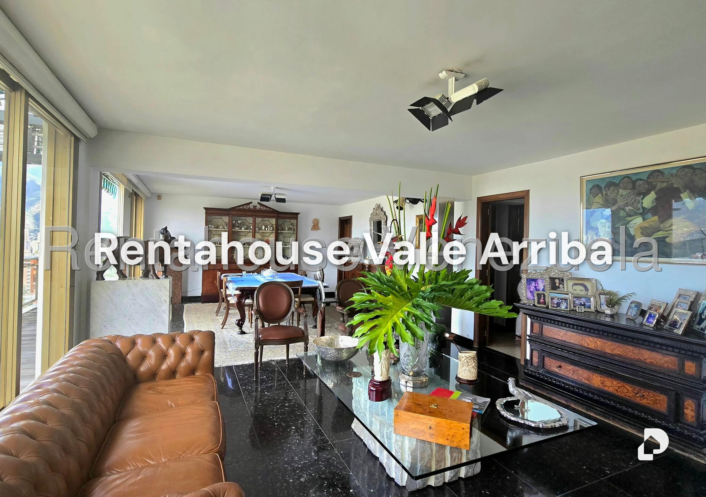 Casa en Colinas de Los Chaguaramos, Caracas – 8