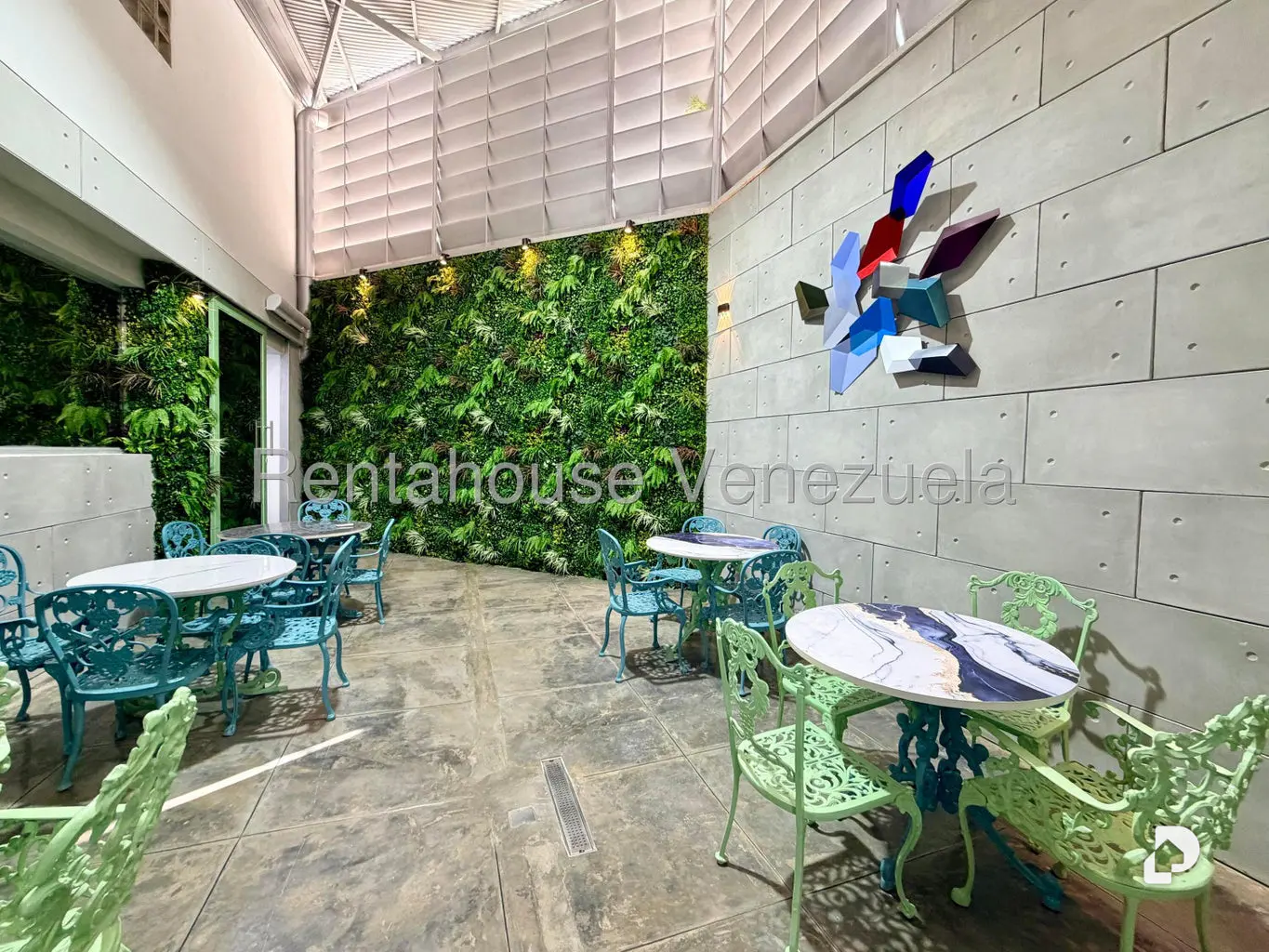 Casa en San Román, Caracas – 18