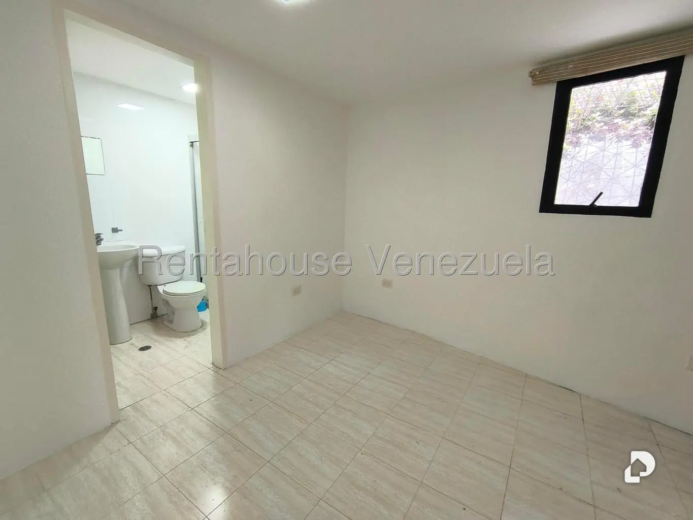 Apartamento en Lomas de La Lagunita, Caracas – 21