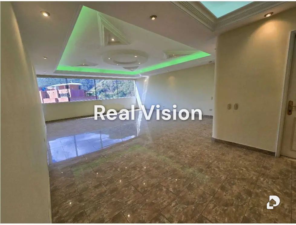 Apartamento en Urb. Miranda, Caracas – 23