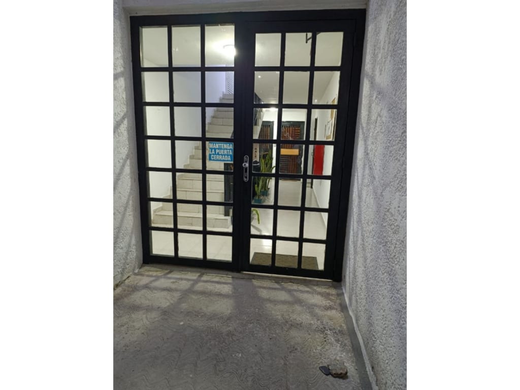 Apartment in Los Teques - 1