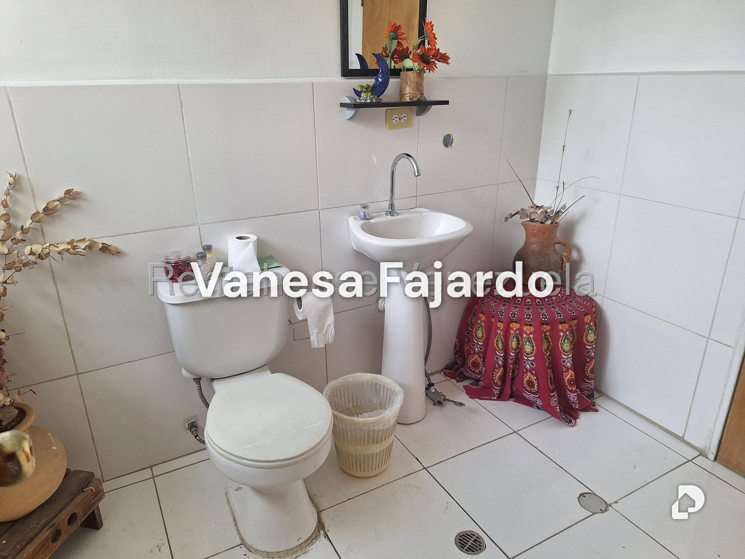 Oficina en Bello Monte, Caracas – 27