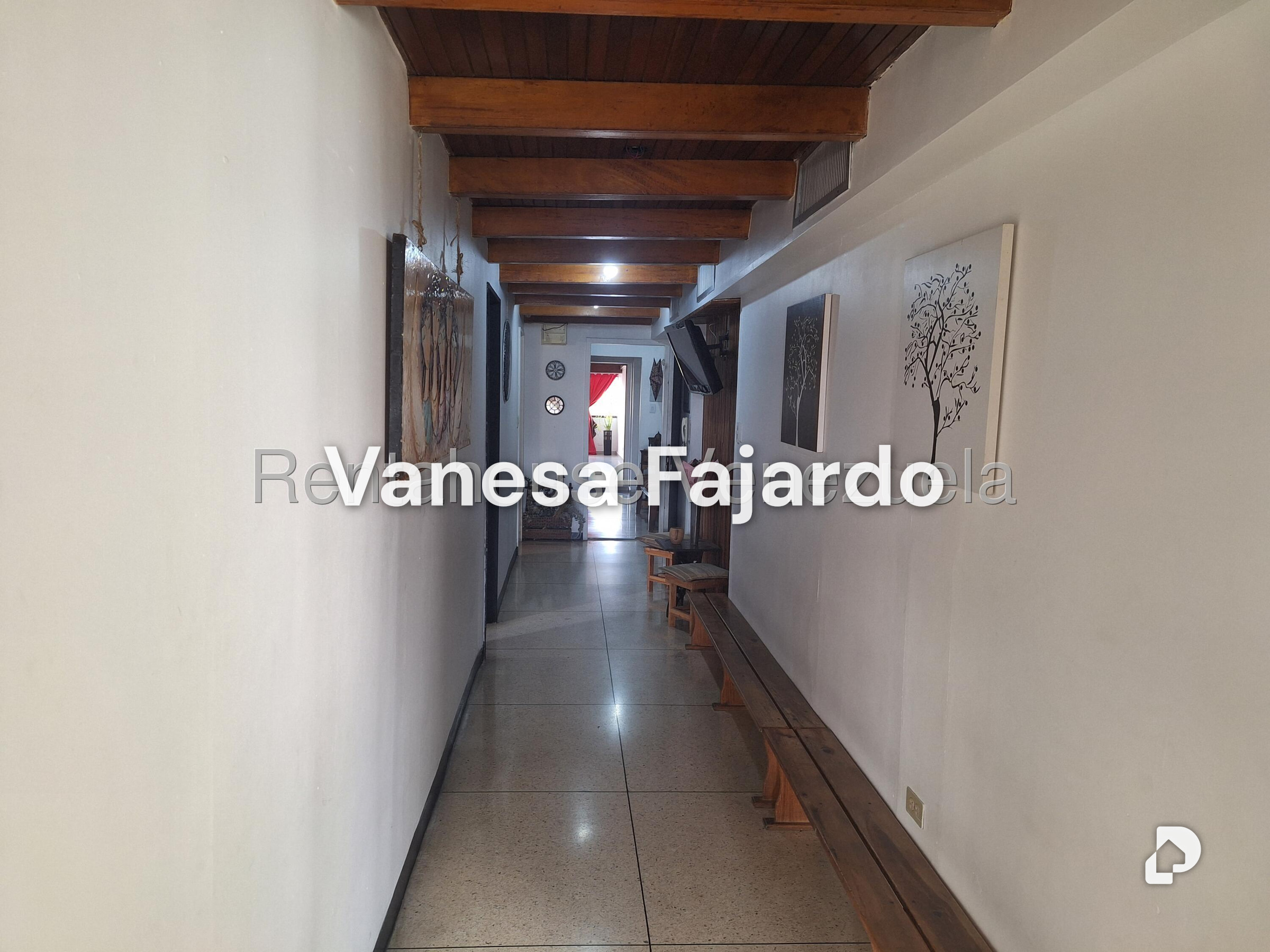 Oficina en Bello Monte, Caracas – 17