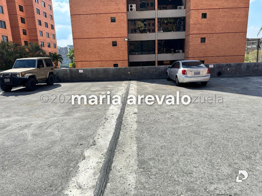 Apartamento en Colinas de La Tahona, Caracas – 23
