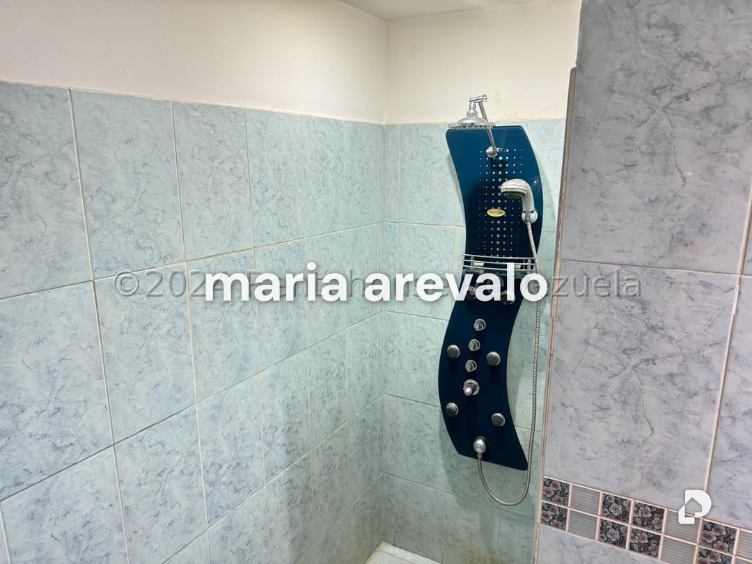 Apartamento en Colinas de La Tahona, Caracas – 16