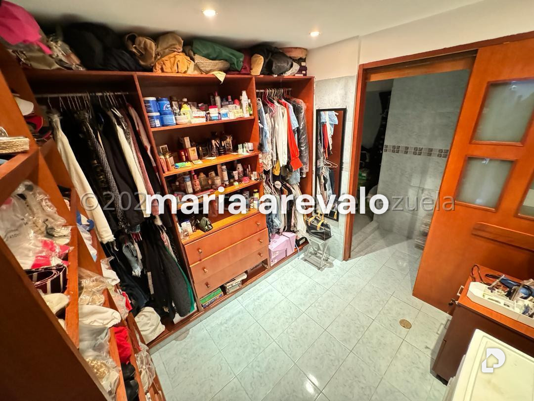 Apartamento en Colinas de La Tahona, Caracas – 14