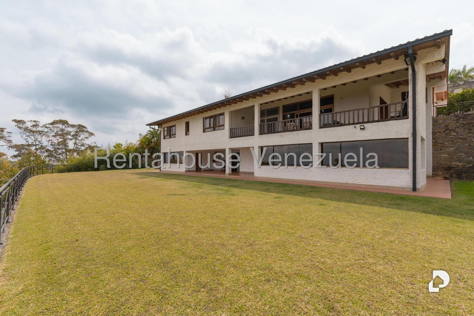 House in Oripoto, Caracas – 3