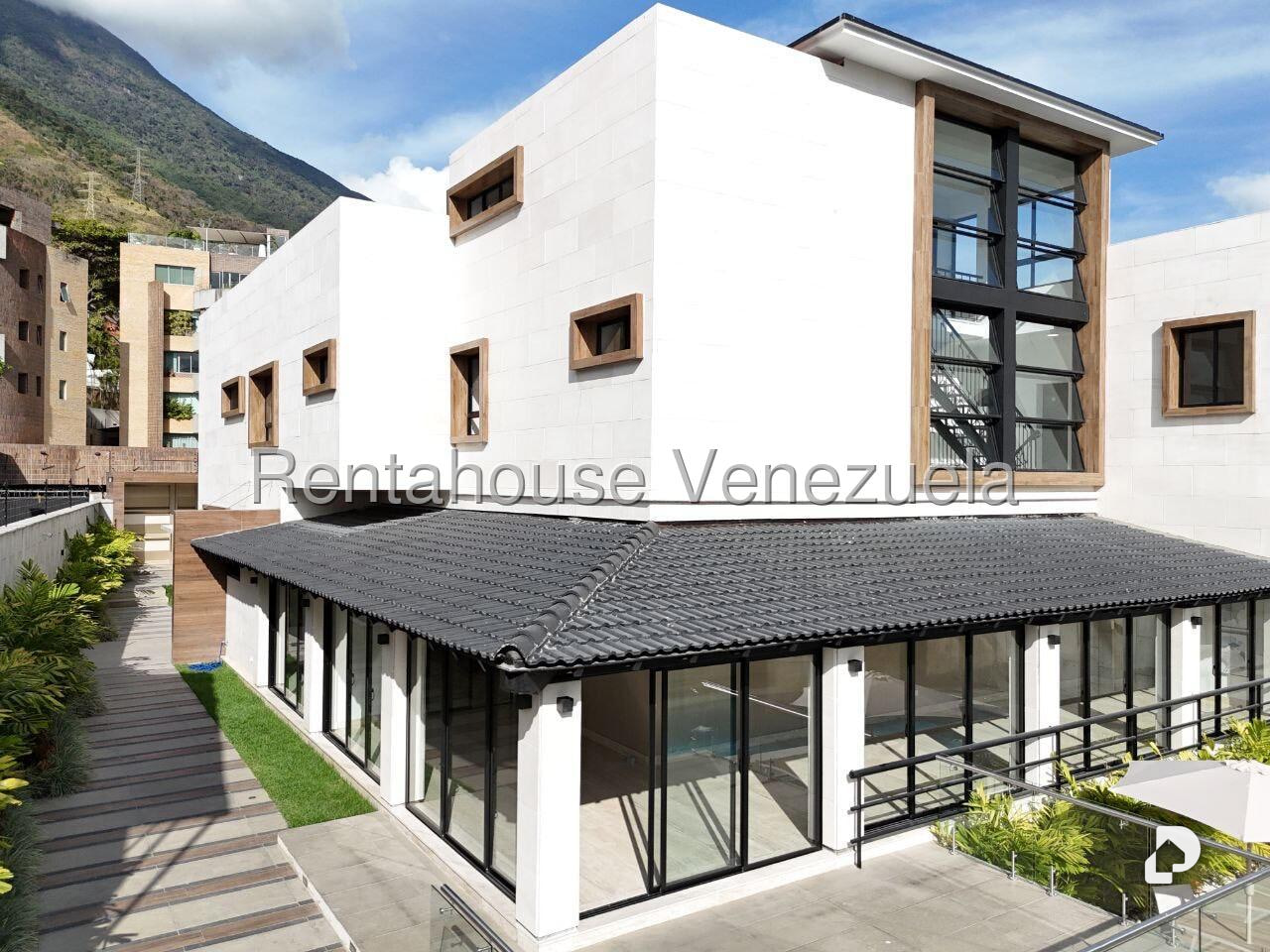 Casa en Altamira, Caracas – 8