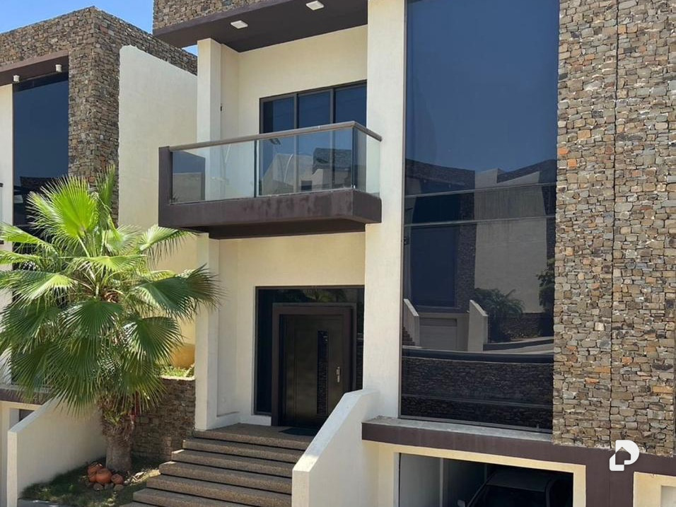 Townhouse en Playa el ángel, Pampatar – 2
