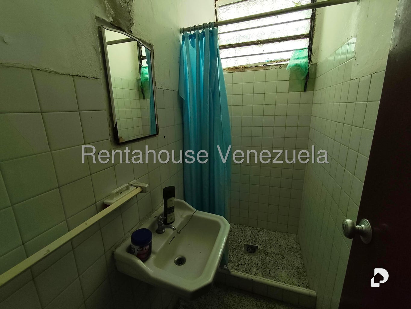 House in Prados del Este, Caracas – 24