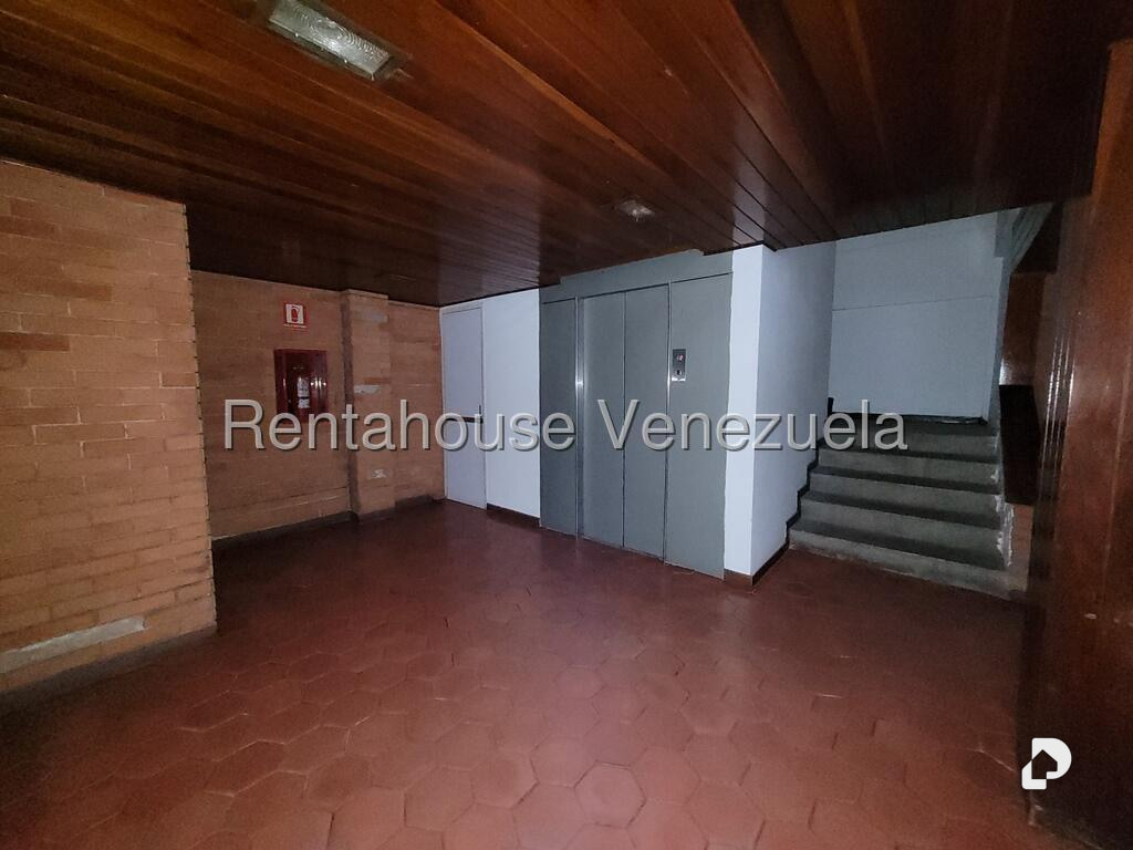 Apartamento en Colinas de Bello Monte, Caracas – 13