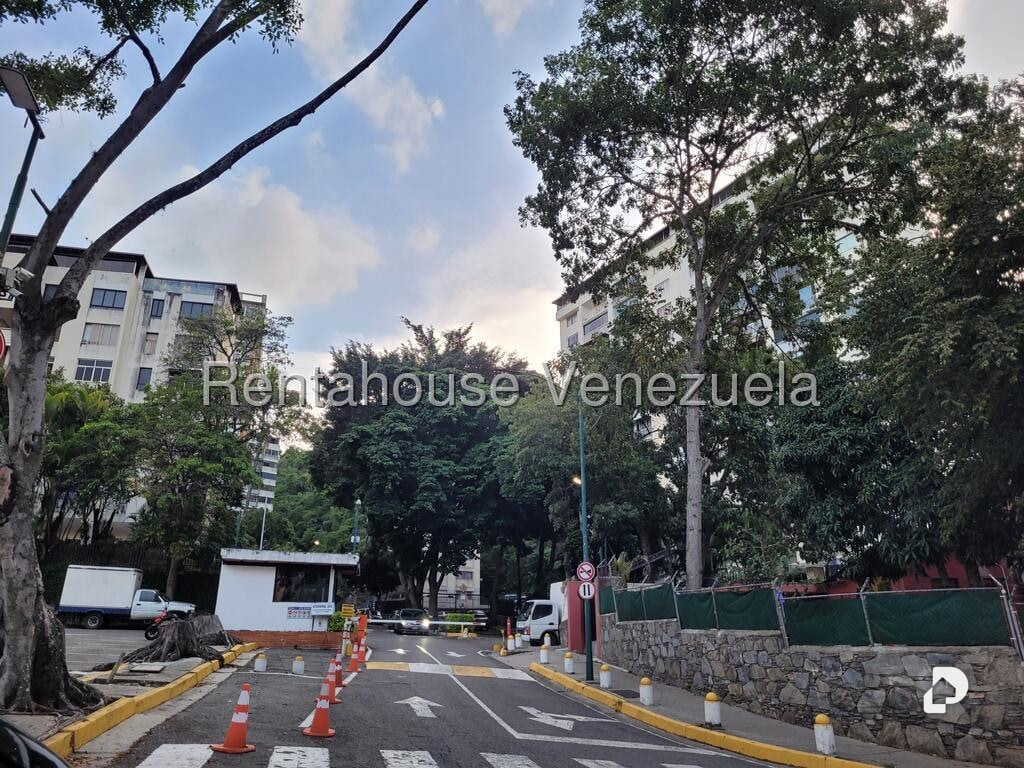 Apartamento en Colinas de Bello Monte, Caracas – 16