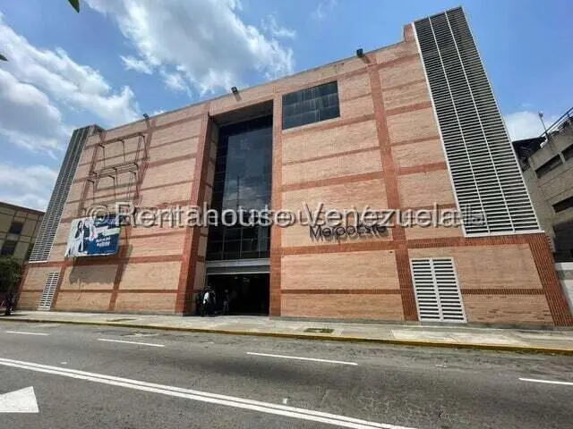 Local comercial en Chacao, Caracas - 1