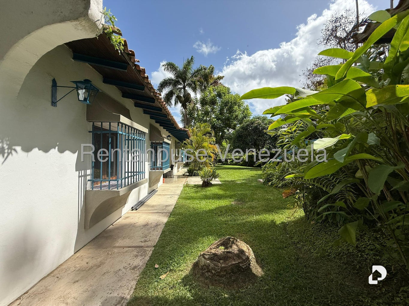Casa en Cerro Verde, Caracas – 22