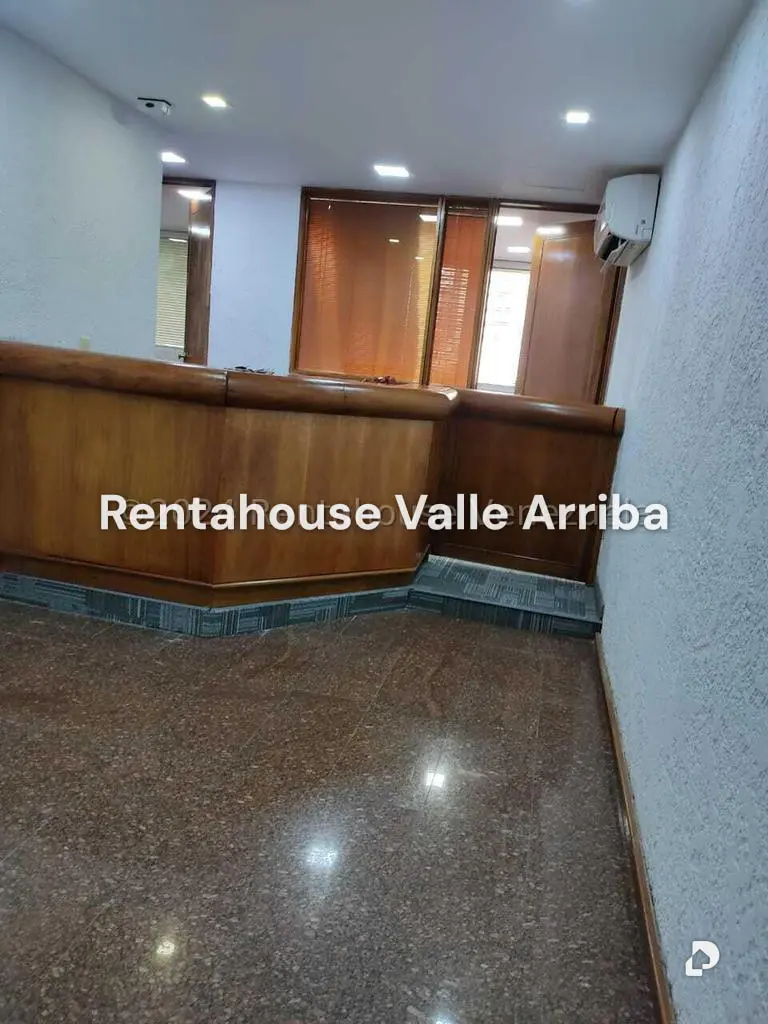 Oficina en Chuao, Caracas – 19