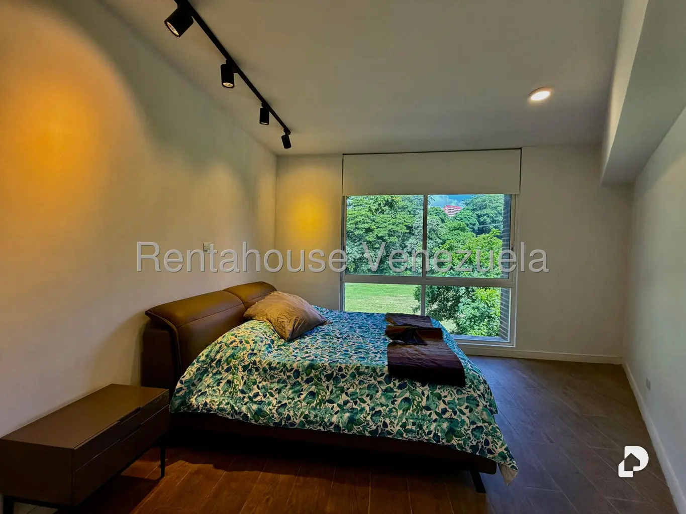 Apartamento en Los Naranjos de las Mercedes, Caracas – 12