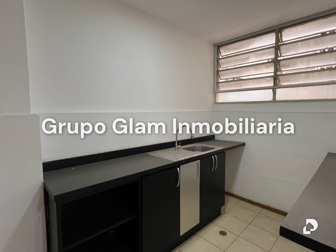 Oficina en El Rosal, Caracas – 6