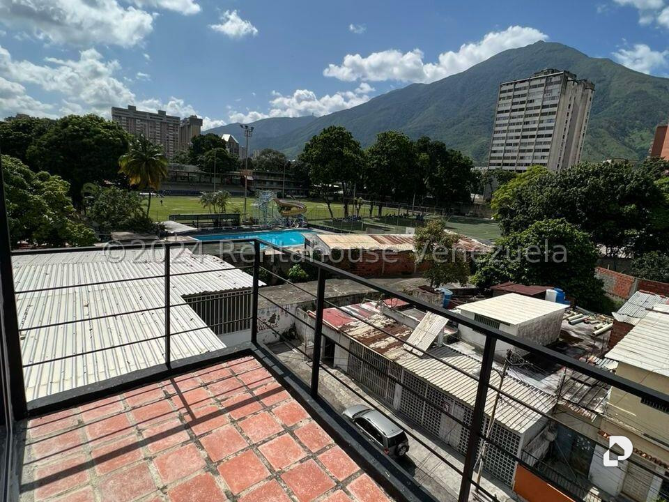 Edificio en Boleíta Sur, Caracas