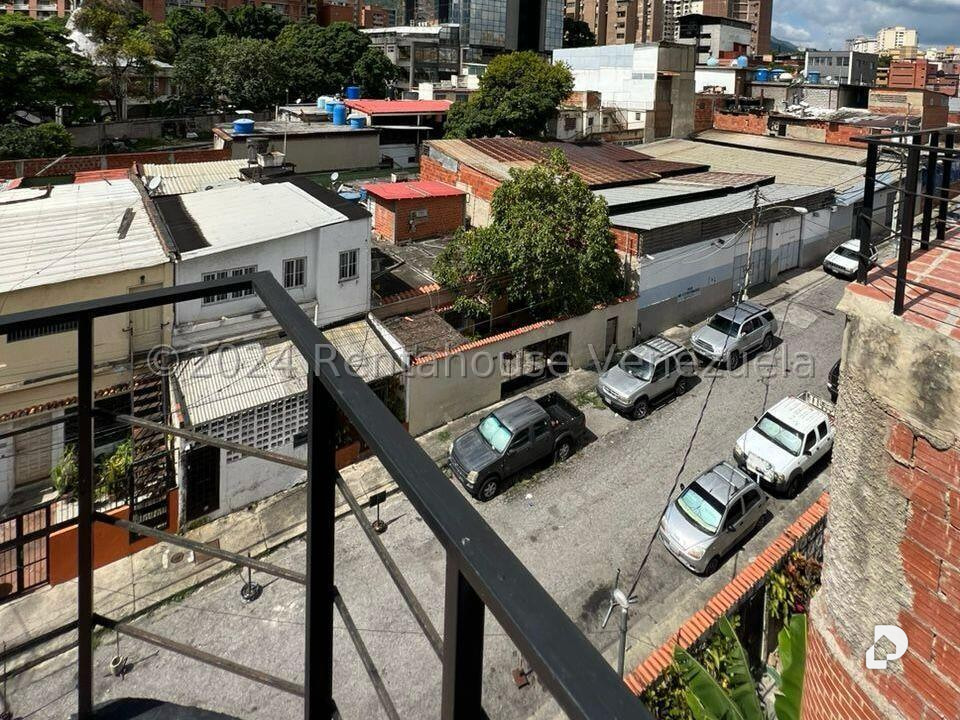 Edificio en Boleíta Sur, Caracas