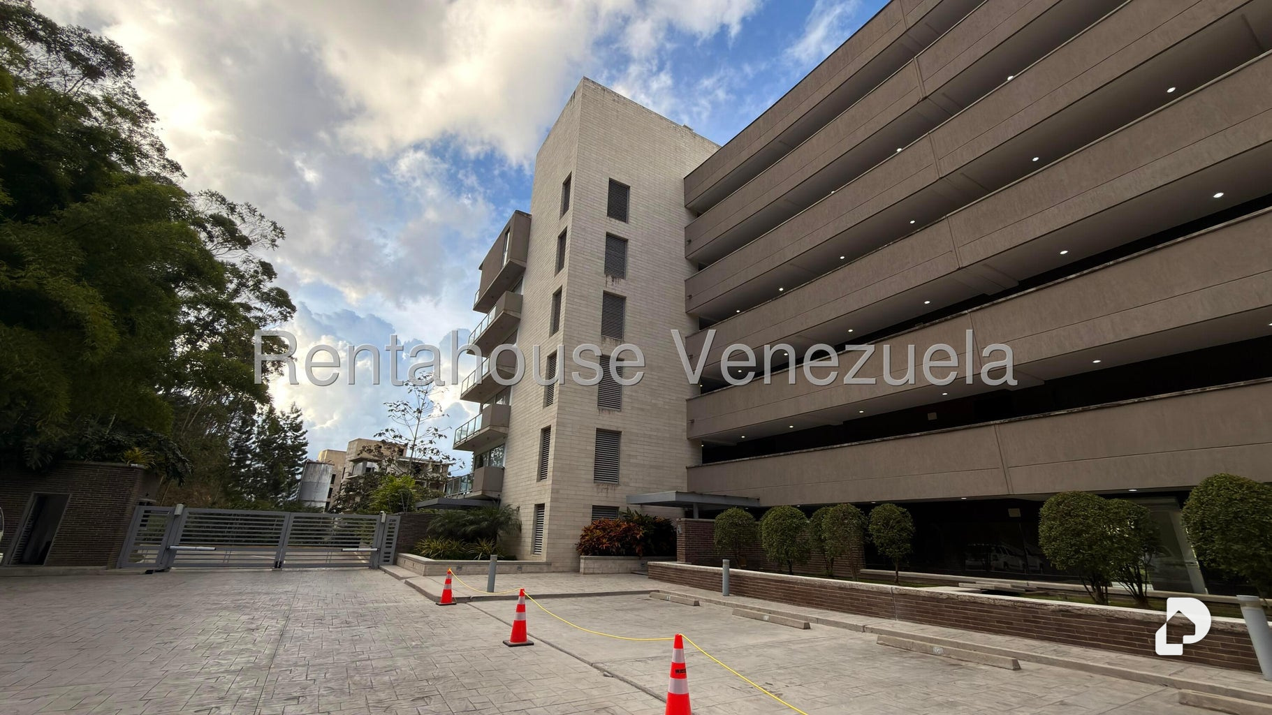 Apartamento en La Boyera, Caracas – 2
