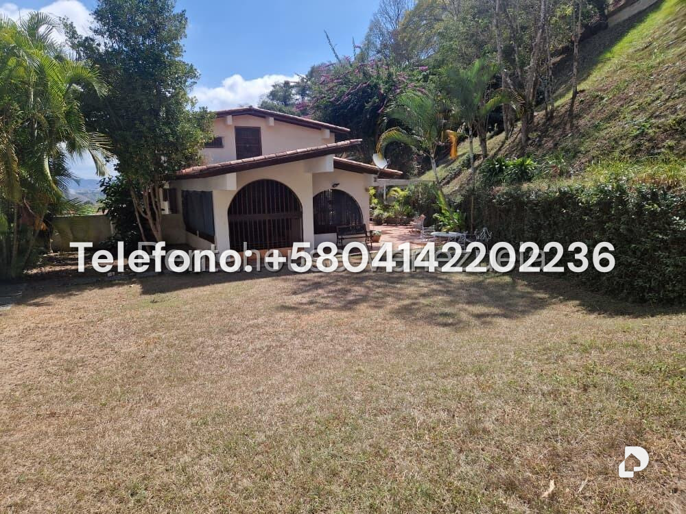 Casa en Santa Paula, Caracas – 14